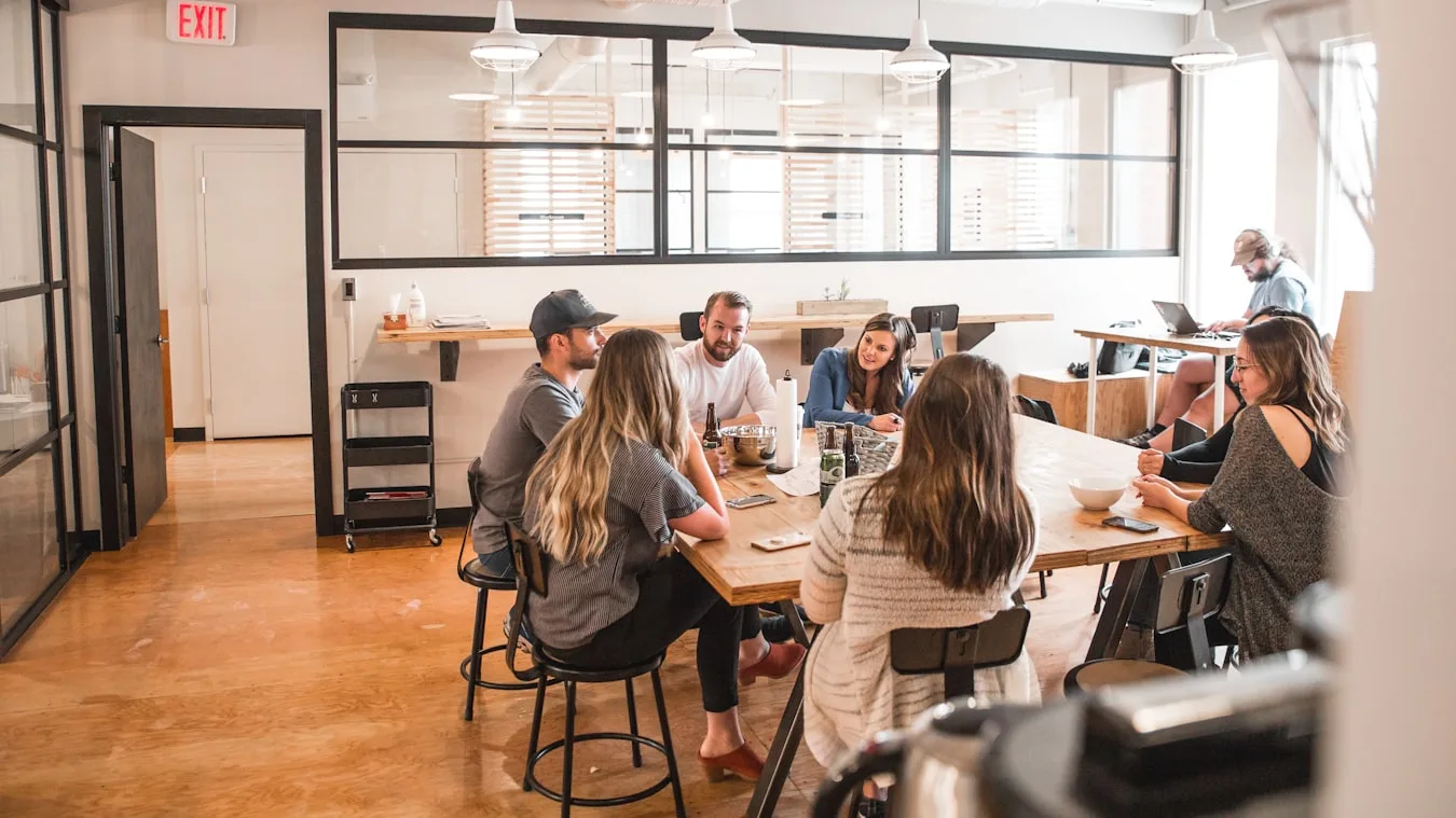 The Evolution of Workplace Culture - 优直播
